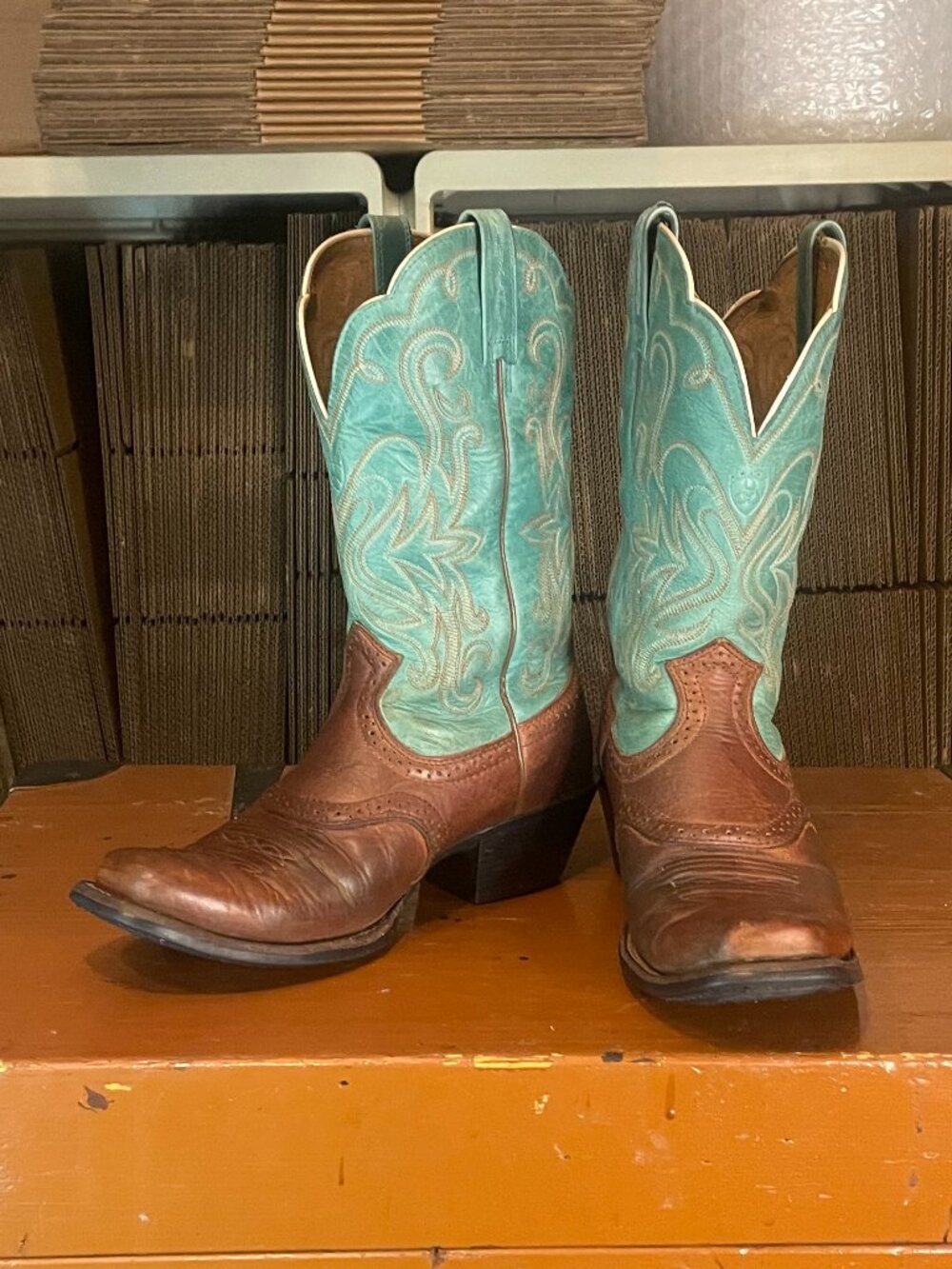 ARIAT Legend Women's 7 B Mint Green Square Toe Brown Leather Western Boots 15840 - Picture 4 of 9